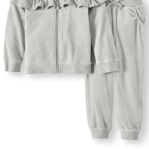 Toddler Girls' Ruffle Velour 2 piece Silver Gray Hoodie set Size 2T NEW! - Picture 2 of 2